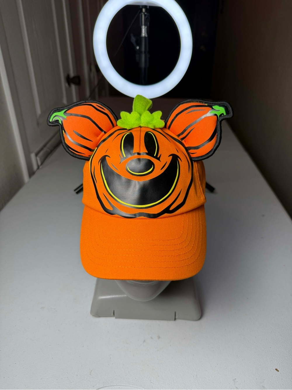 New Disney Halloween Mickey Mouse Pumpkin Patch Baseball Cap Glow In The Dark